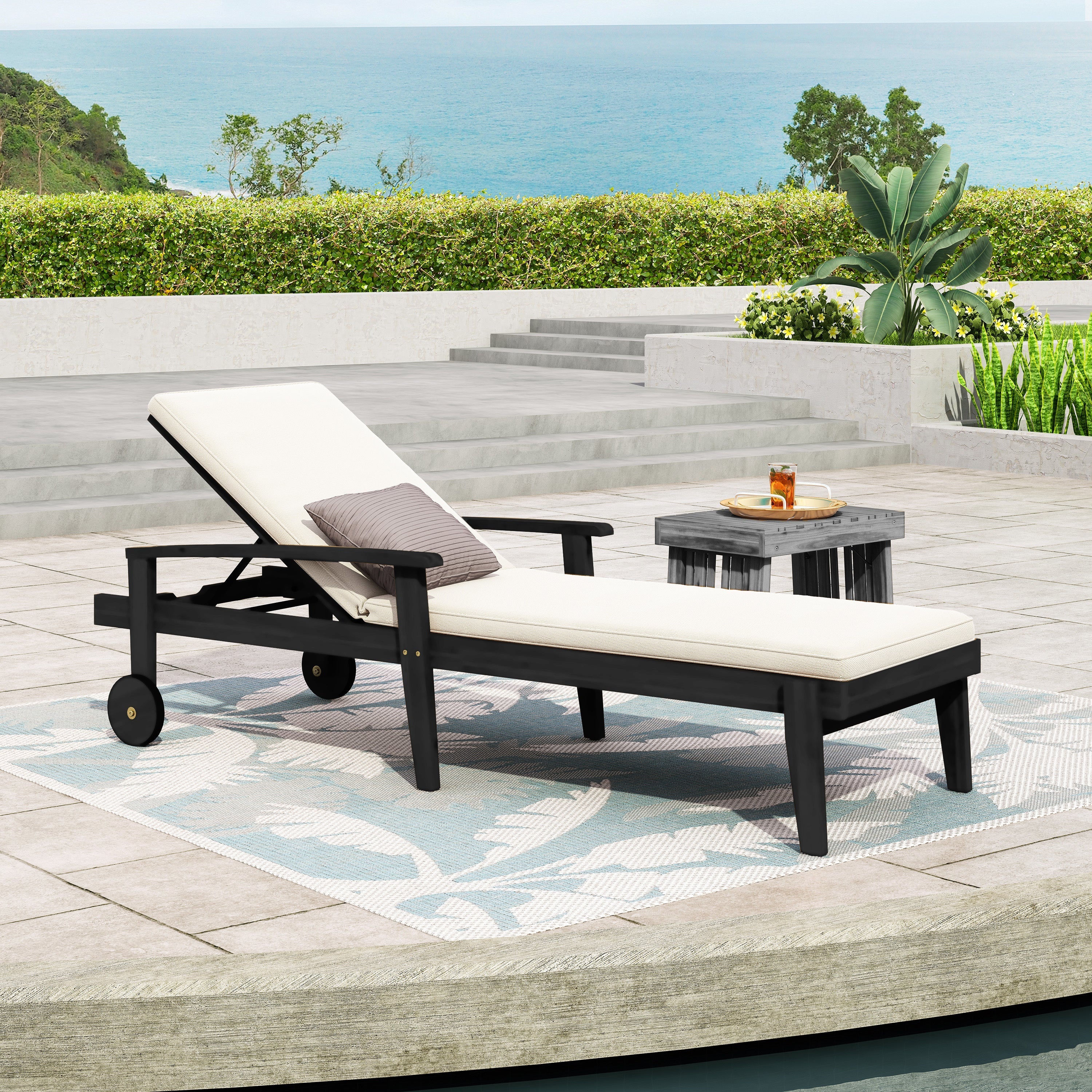 Delmar Chaise Lounge