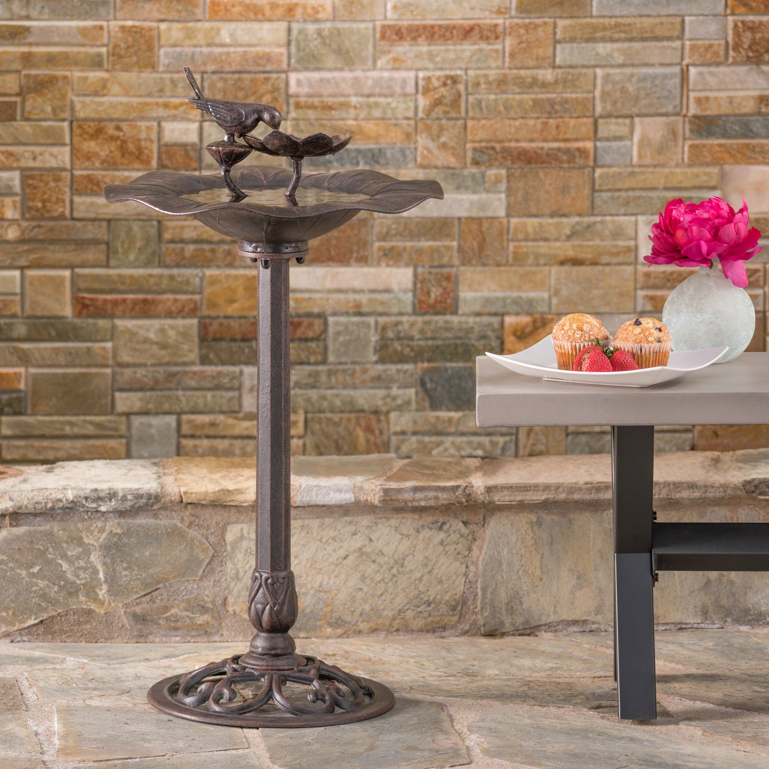Ruffle Outdoor Aluminum and Iron Bird Bath