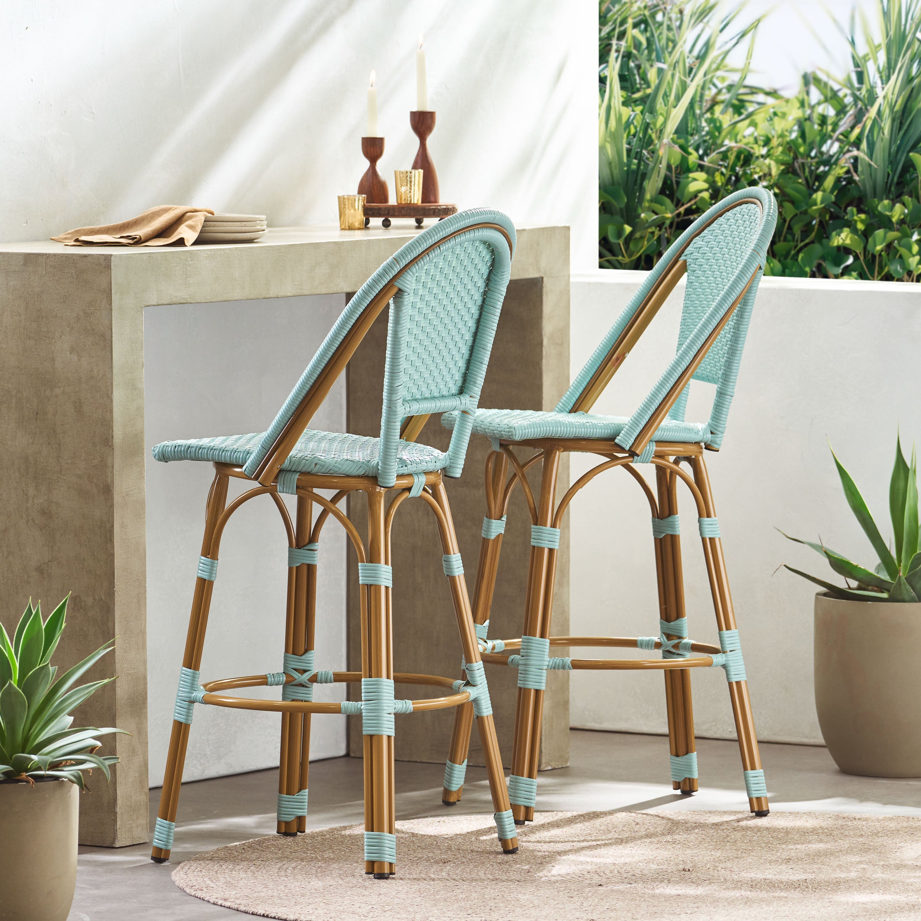 Callisto 29.5" Outdoor Rattan and Aluminum Bar Stool with Curved Back and Footrest