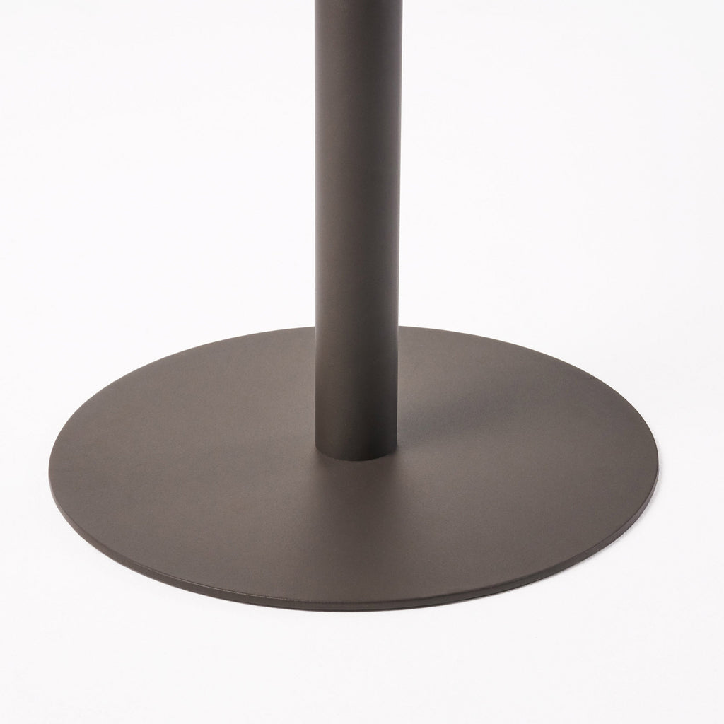 Outdoor 26" Round Rattan Bar Table