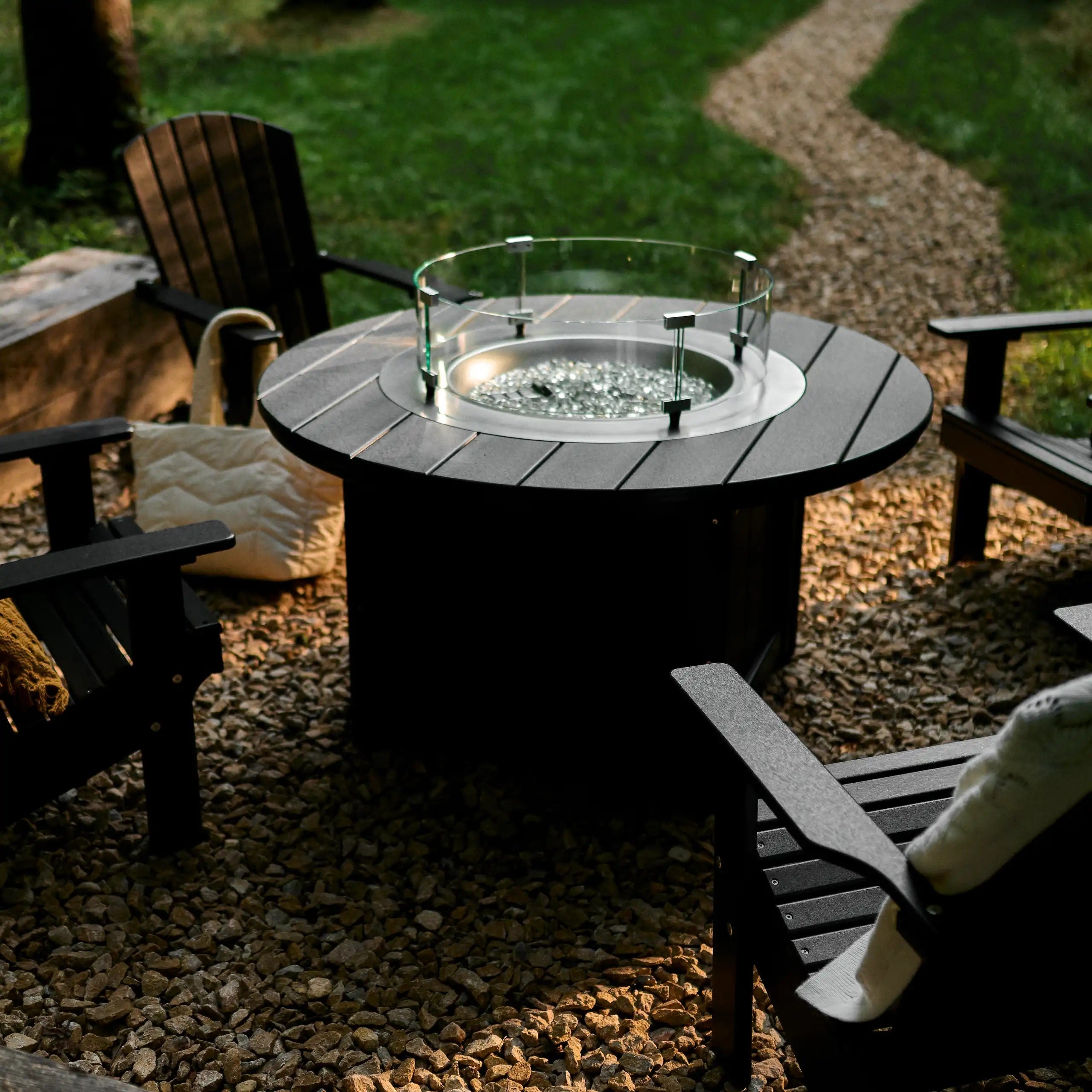 Lumin Fire Pit 46" Round Table from LuxCraft