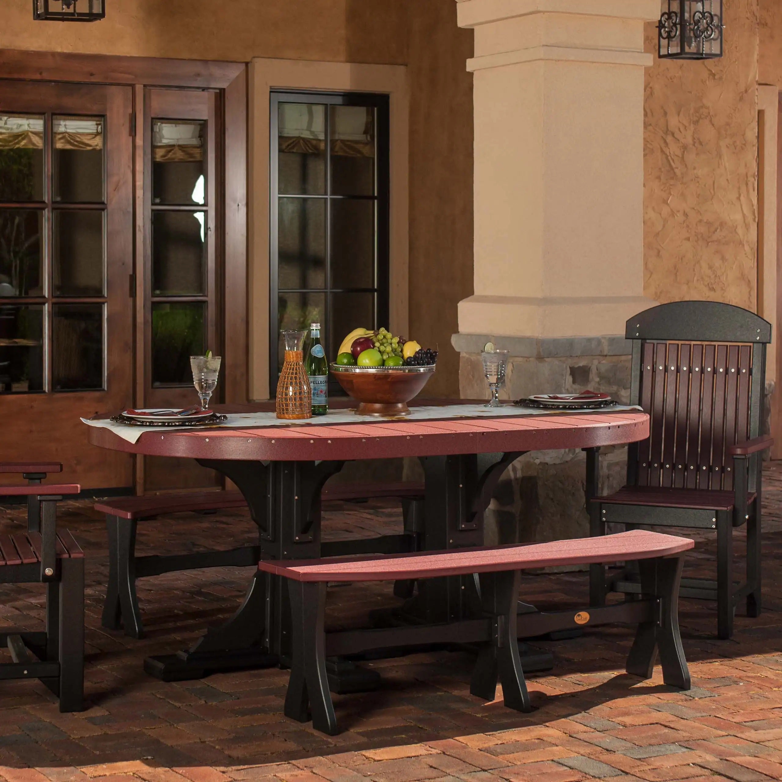 4' x 6' Oval Dining Table from LuxCraft