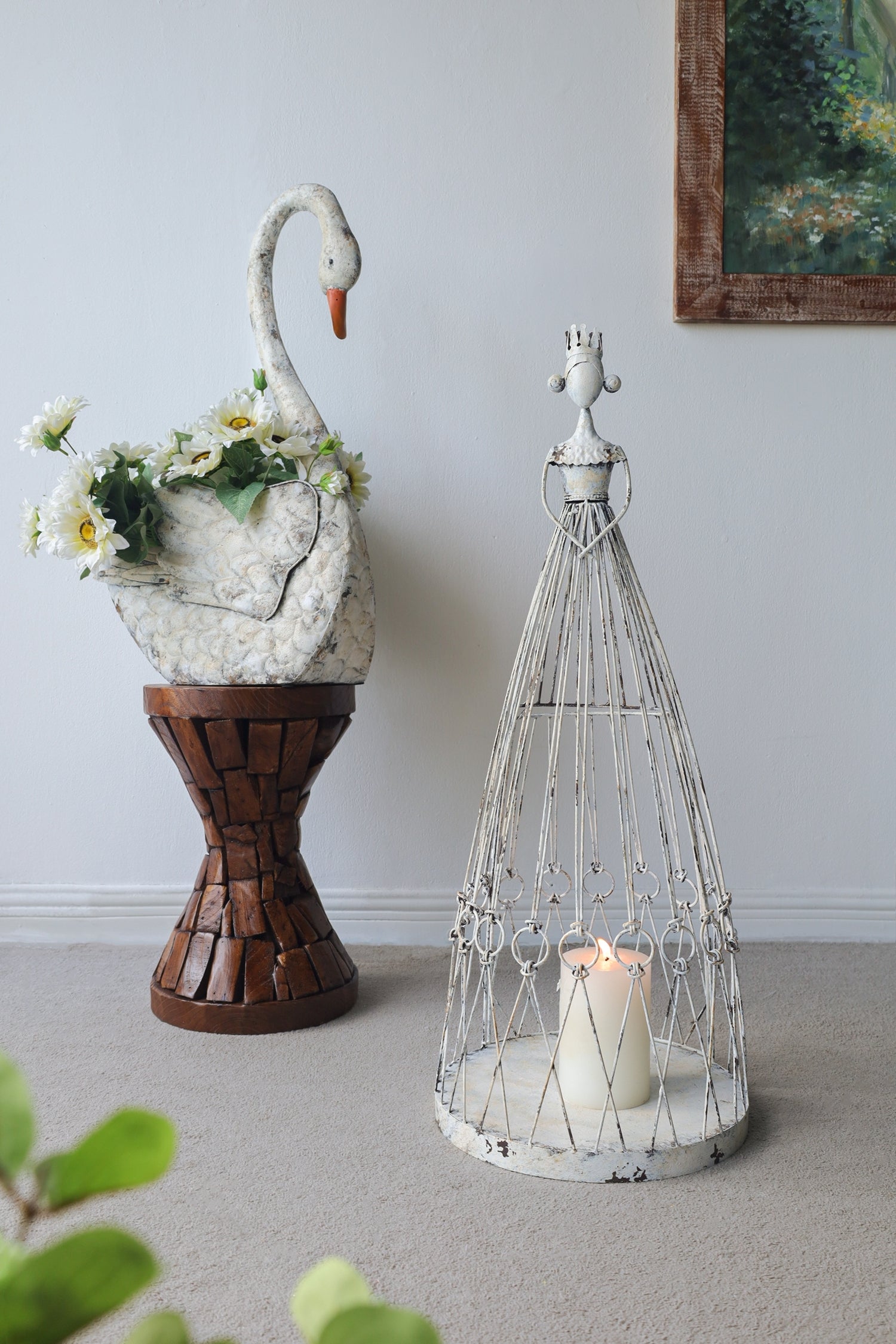 Distressed White Finish Princess Birdcage Birdhouse