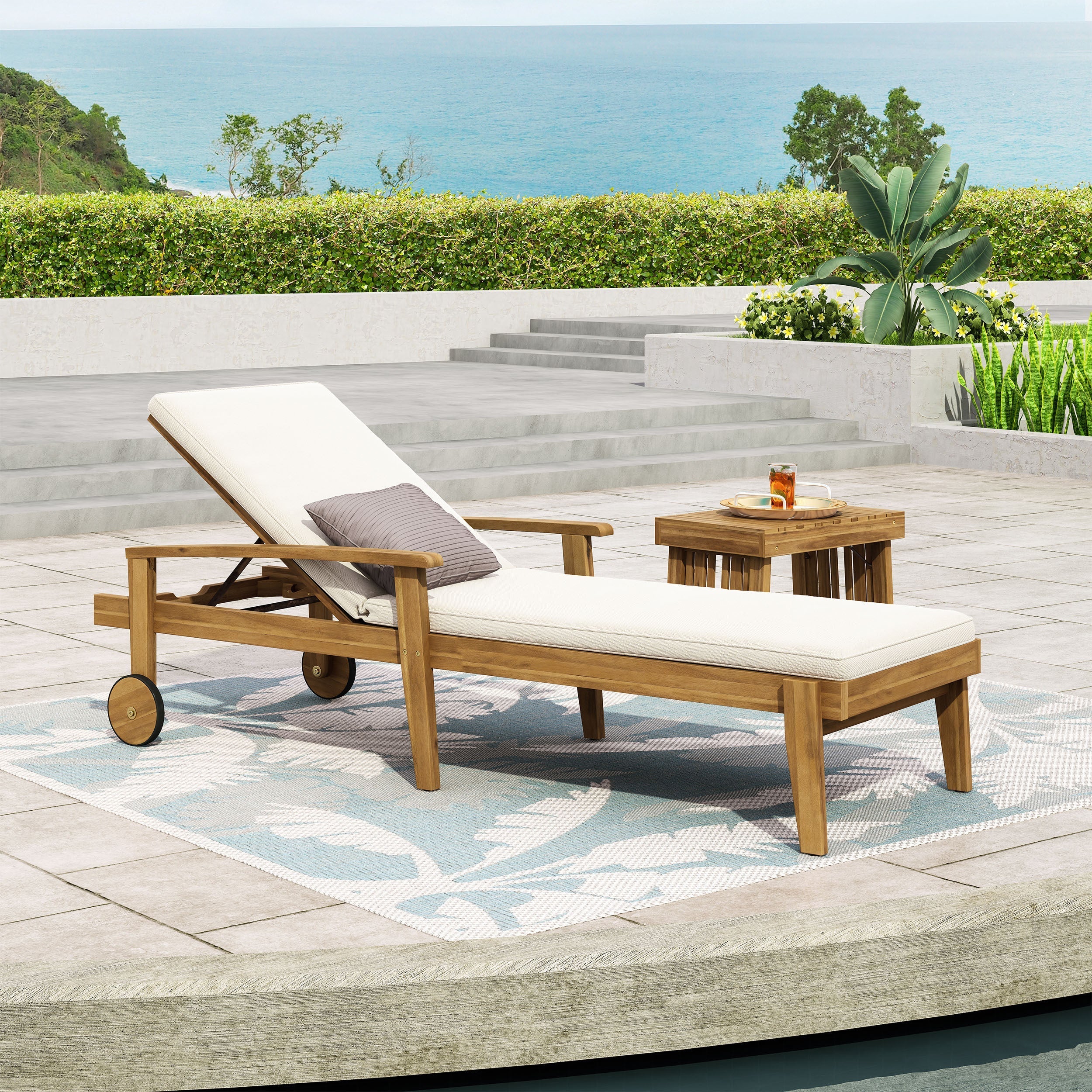 Delmar Chaise Lounge