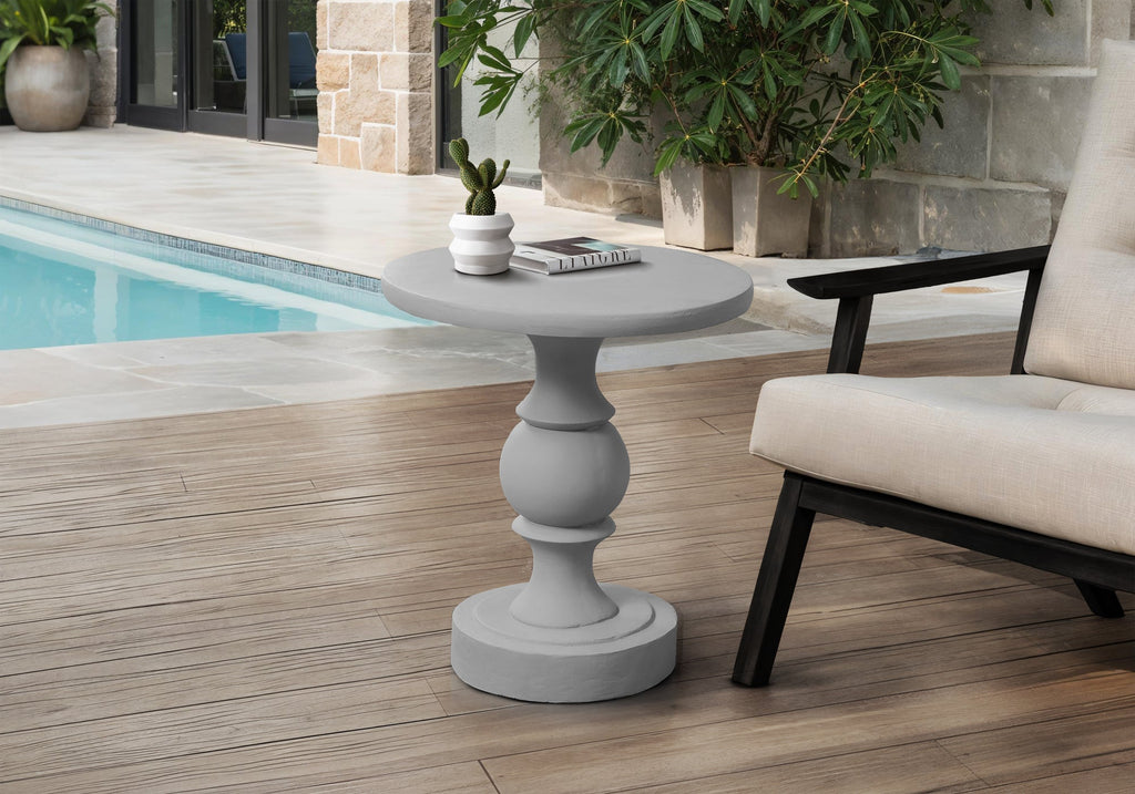 Transitional Pedestal Indoor Outdoor Accent Table