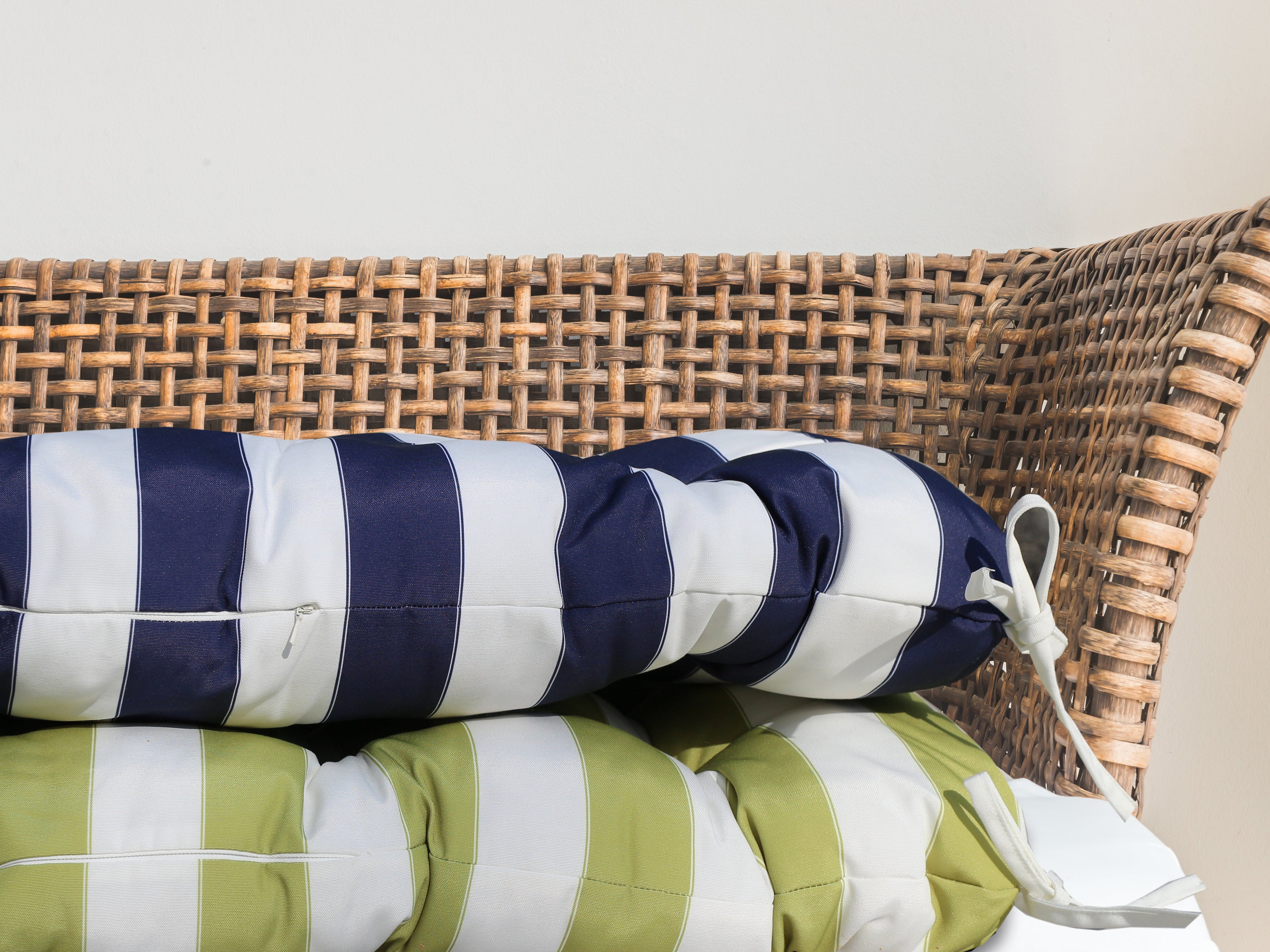 47" Tufted Outdoor Bench Cushion