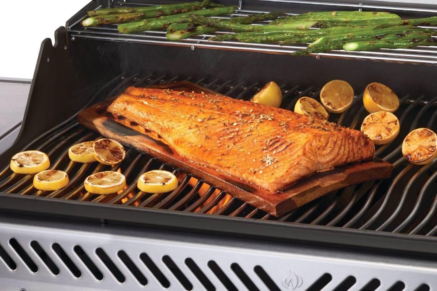 Napoleon Rogue® PRO 625 Natural Gas Grill with Infrared Side Burner
