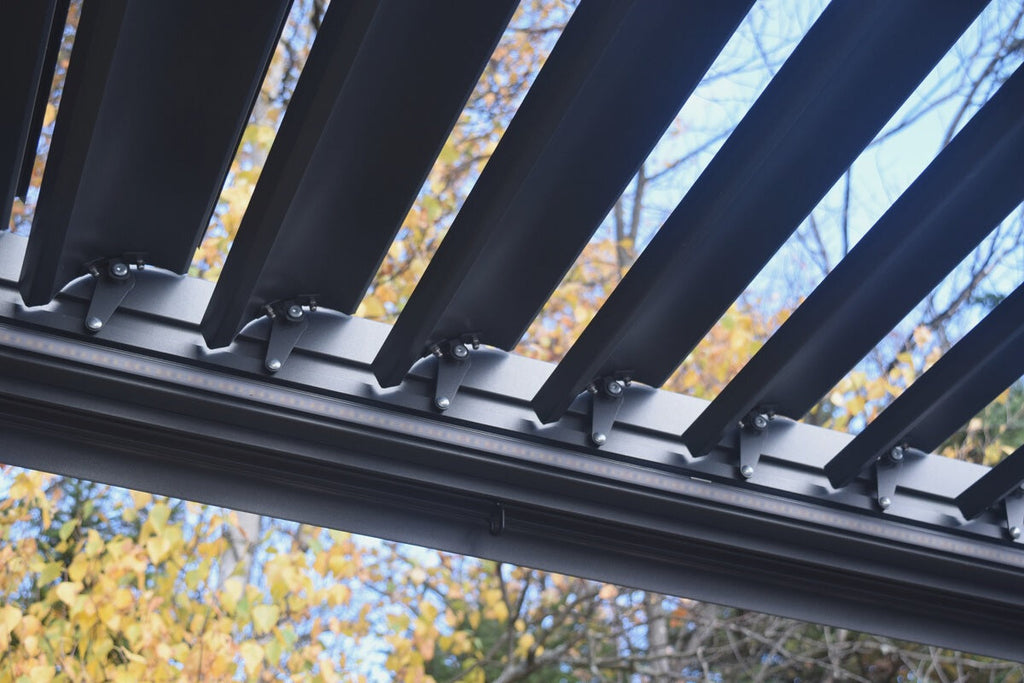 Georgetown Louver Outdoor Sun Shelter