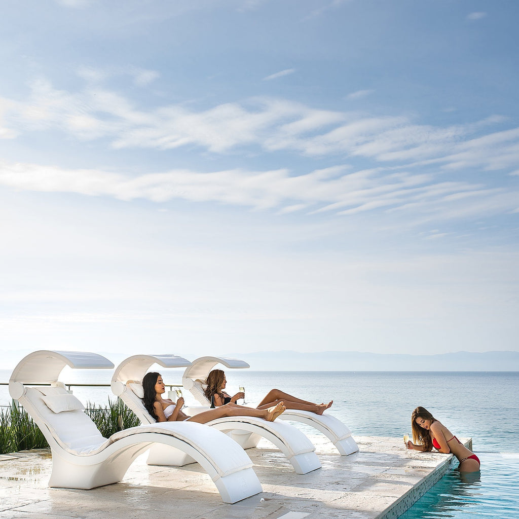 Signature in-Pool Chaise Lounge Chair Shade from Ledge Lounger
