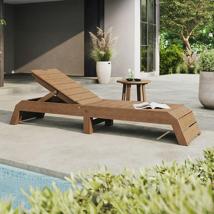 Urban Chaise Lounge from LuxCraft