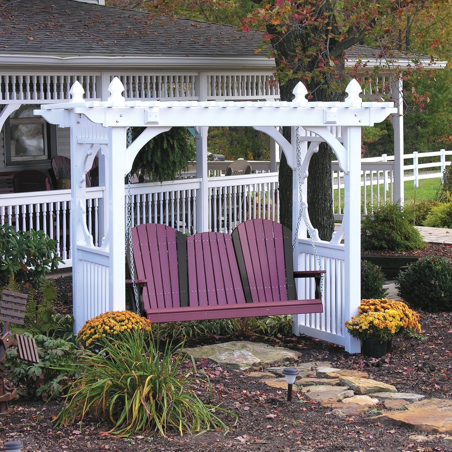 Classic Vinyl Swing Stand from LuxCraft