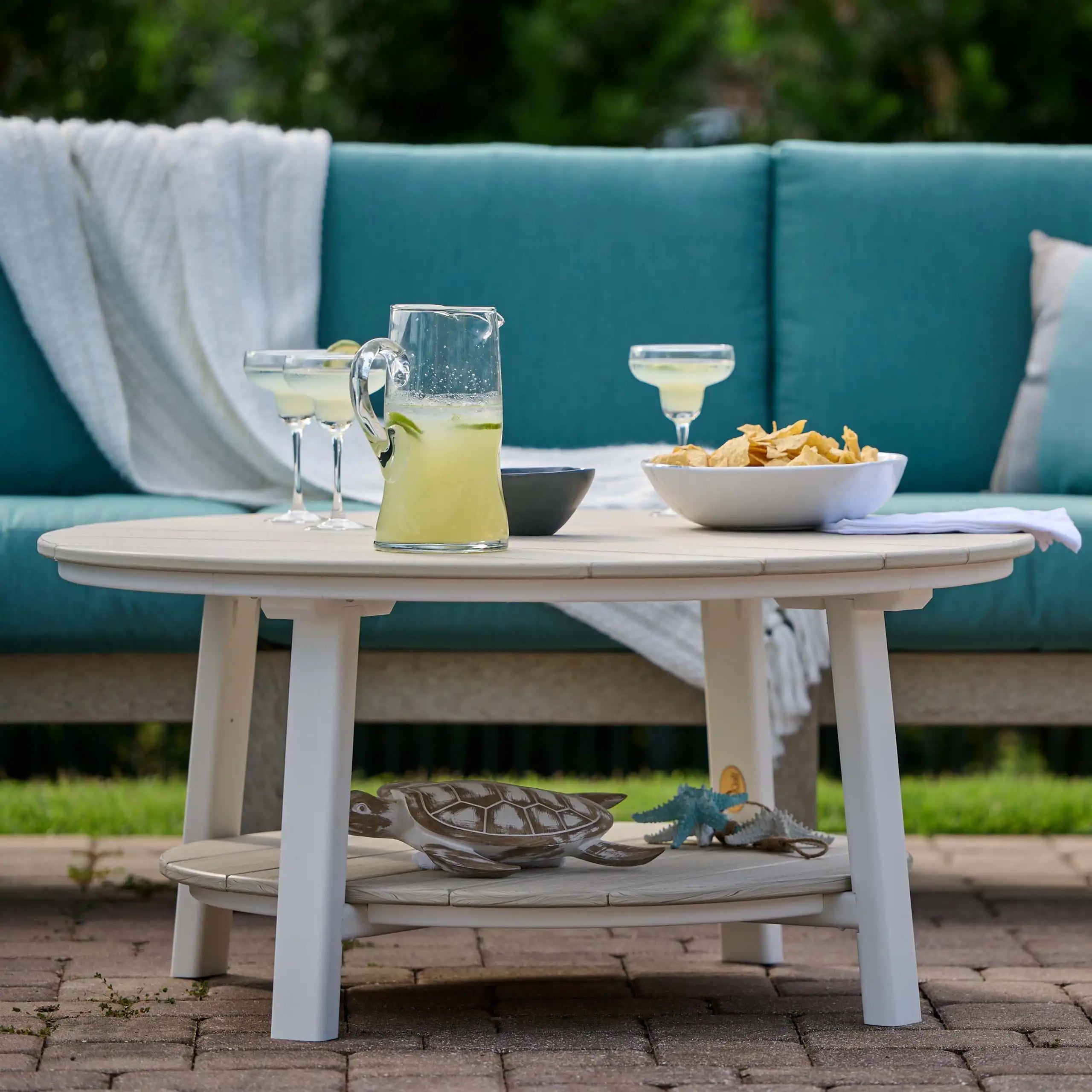 Deluxe Conversation Table from LuxCraft
