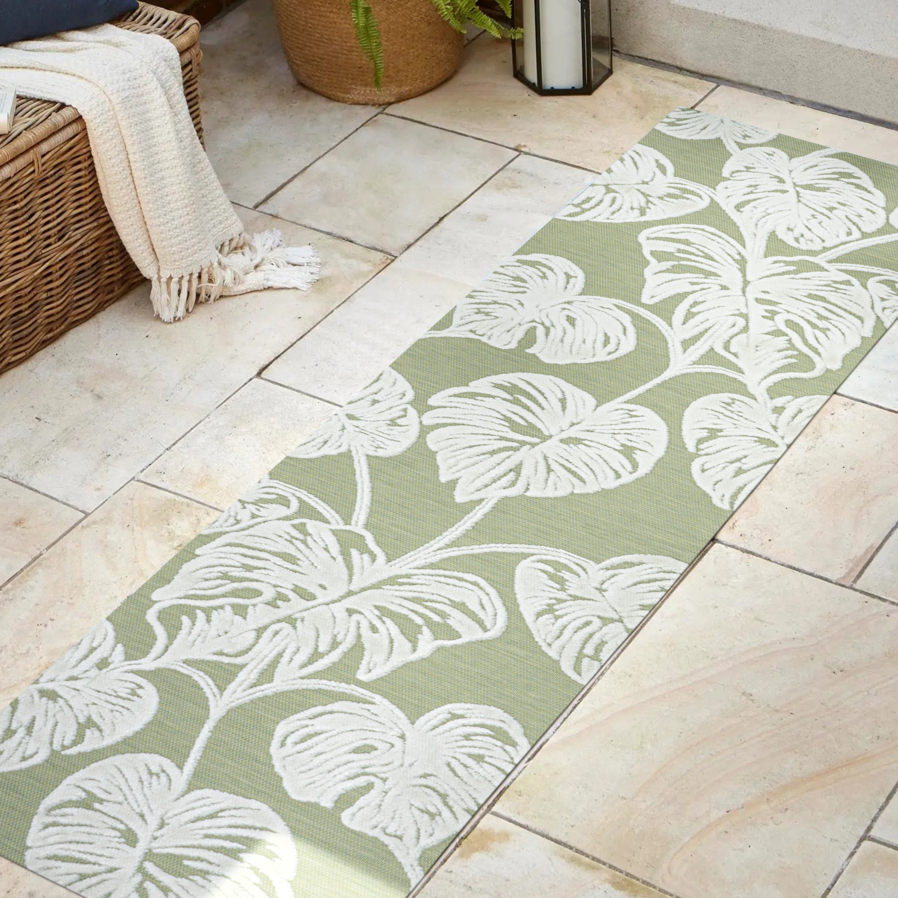 Tobago High-Low Two-Tone Monstera Leaf Indoor/Outdoor Area Rug