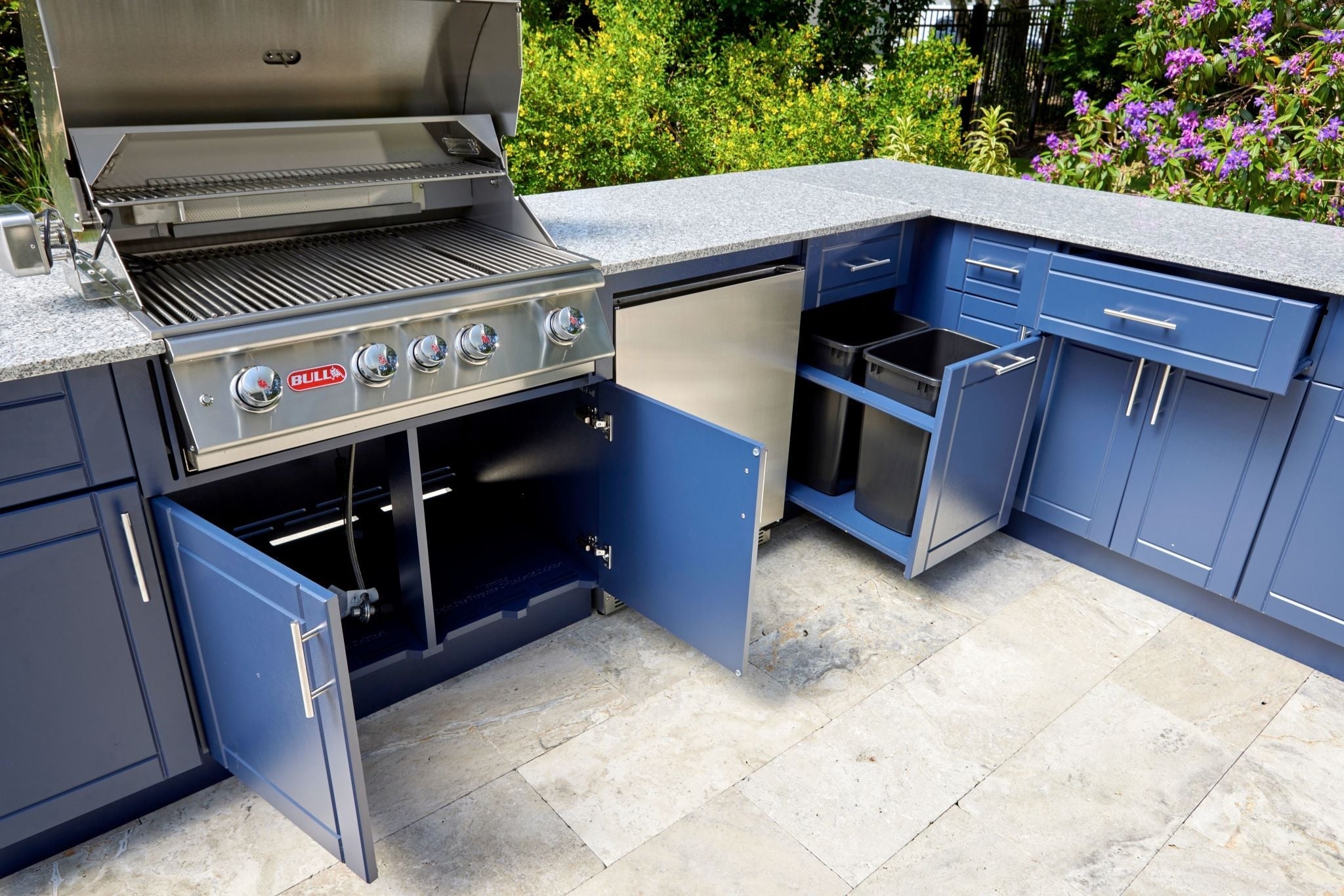 DuraBull™ Outdoor Kitchen Line from Bull
