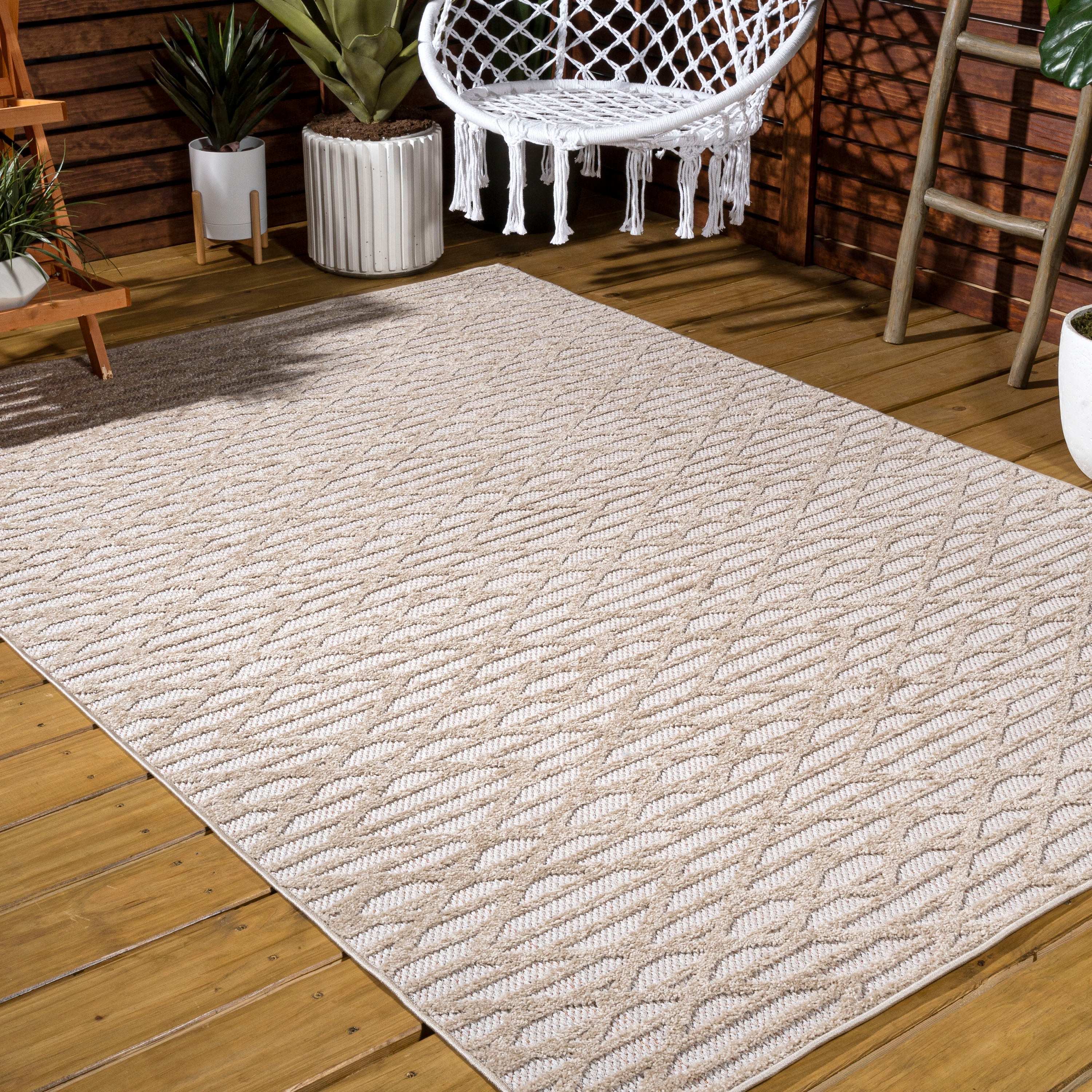 Ararat High-Low Pile Moroccan Diamond Modern  Indoor/Outdoor Area Rug