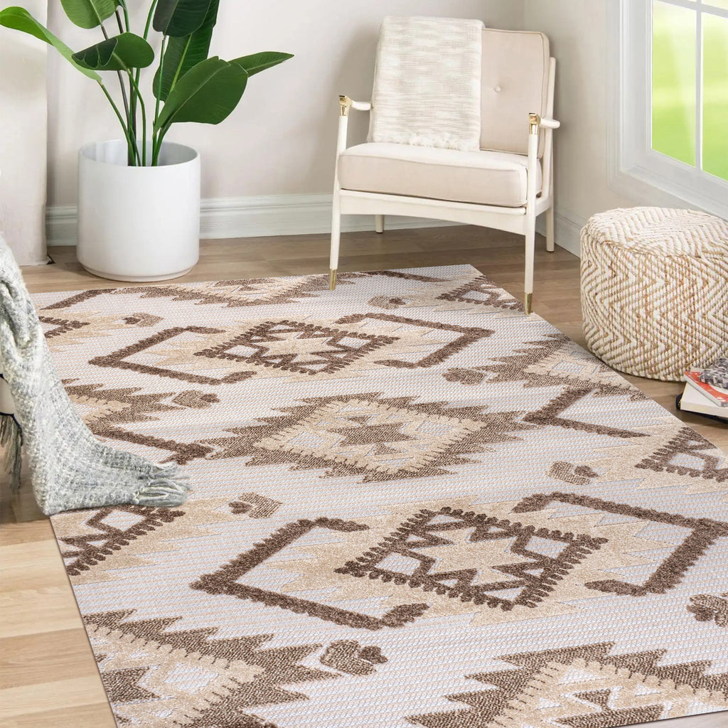 Sumak High-Low Pile Neutral Diamond Kilim Indoor/Outdoor Area Rug