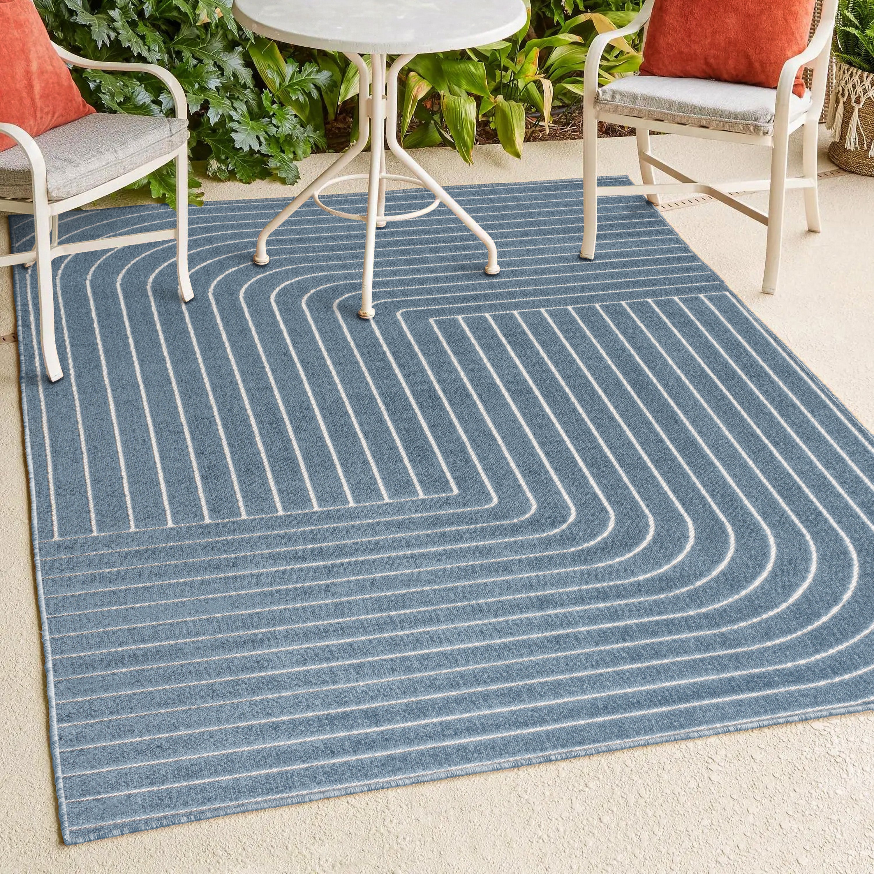 Odense High-Low Minimalist Angle Geometric Indoor/Outdoor Area Rug