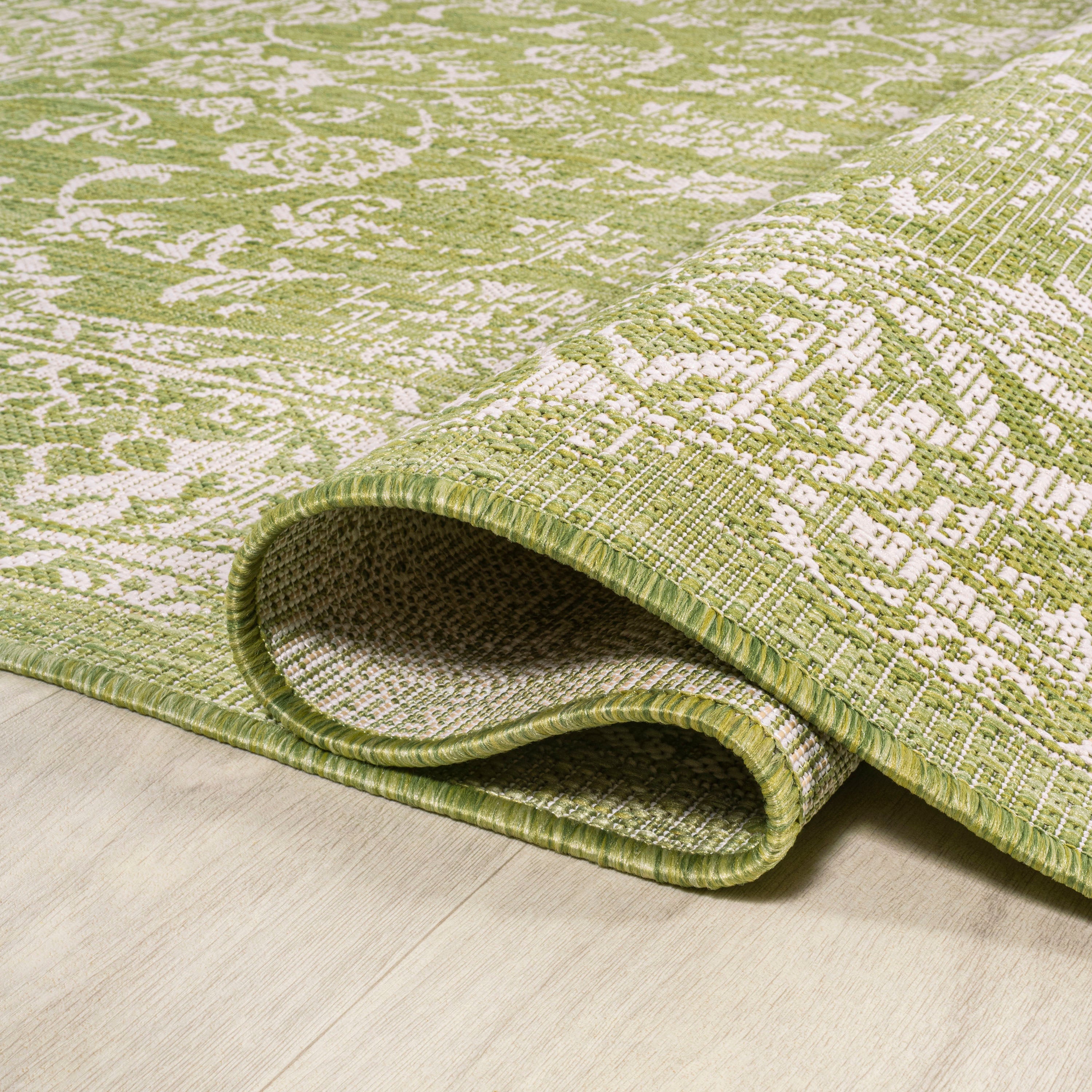 Tela Bohemian Textured Weave Floral Indoor/Outdoor Area Rug