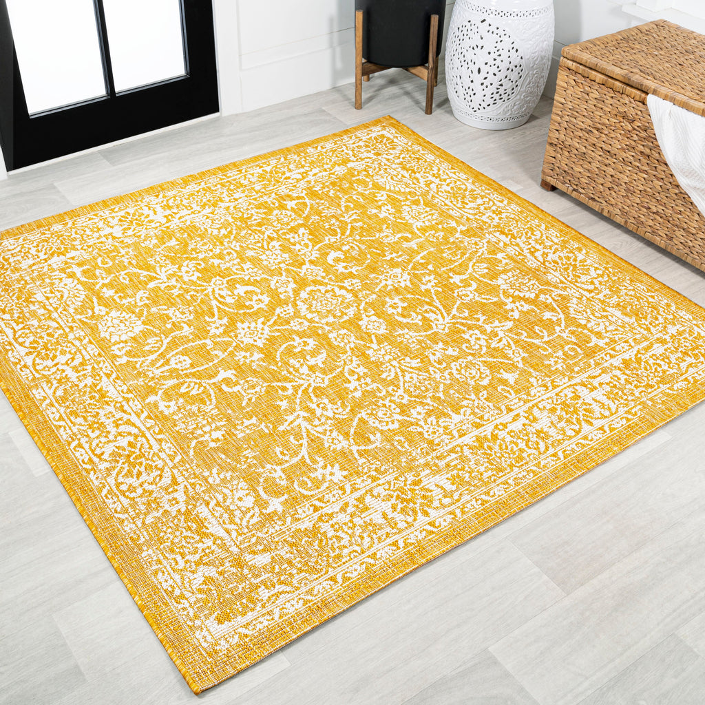 Tela Bohemian Textured Weave Floral Indoor/Outdoor Area Rug