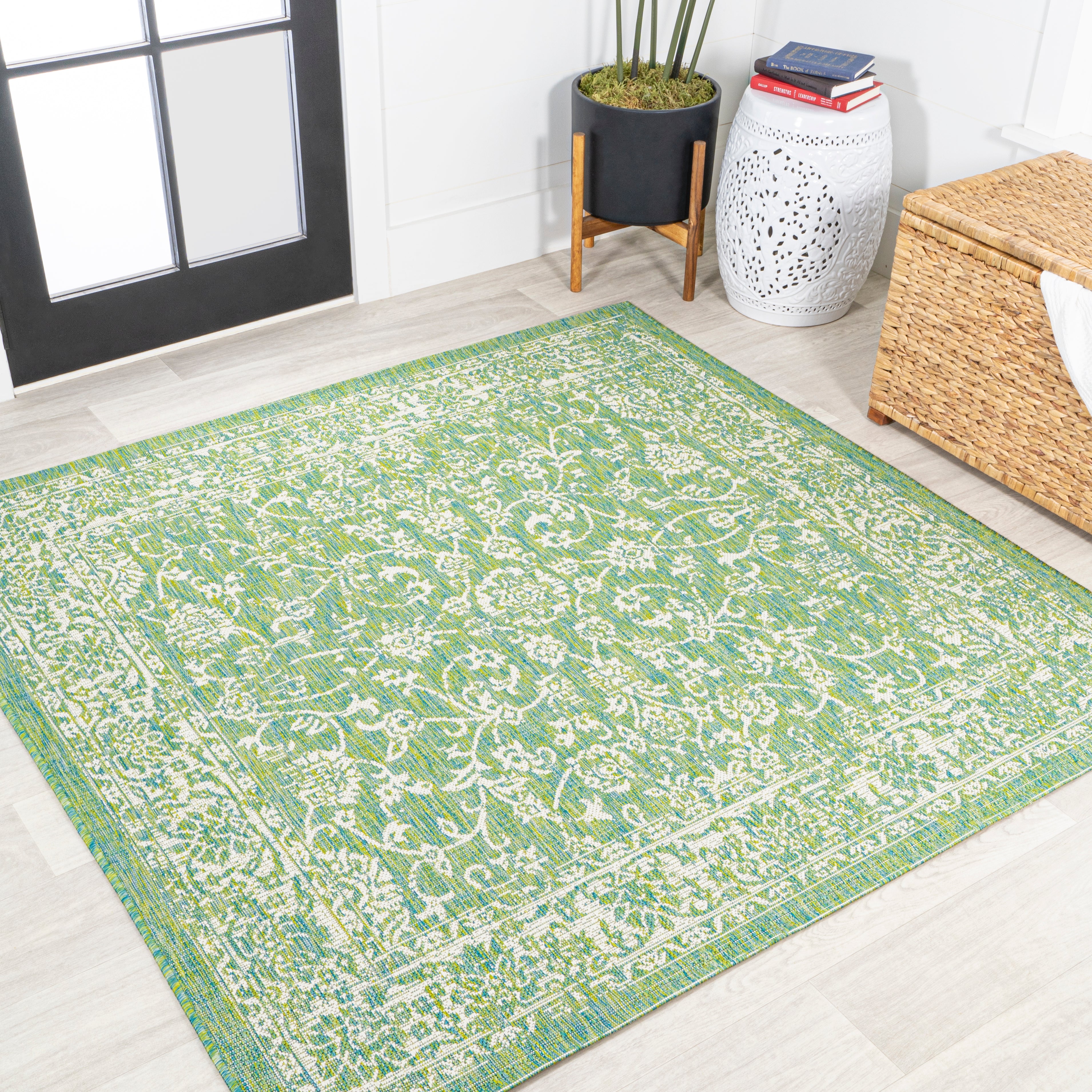 Tela Bohemian Textured Weave Floral Indoor/Outdoor Area Rug