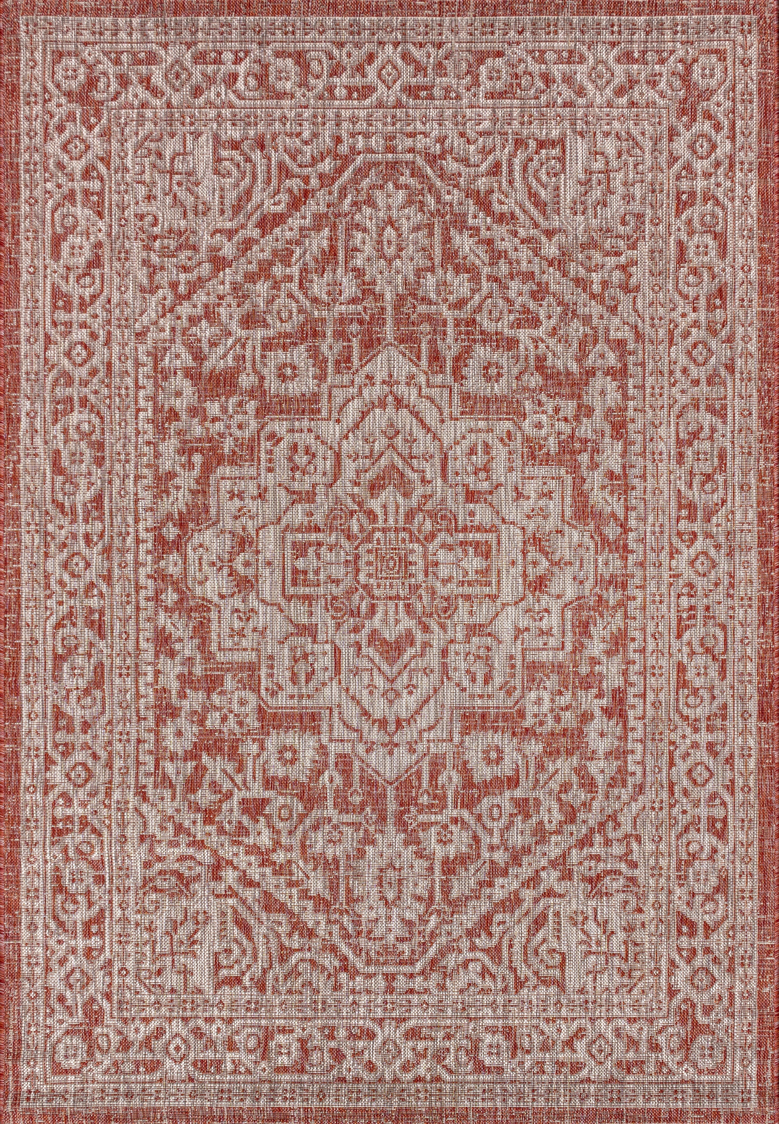 Sinjuri Medallion Textured Weave Indoor/Outdoor Area Rug