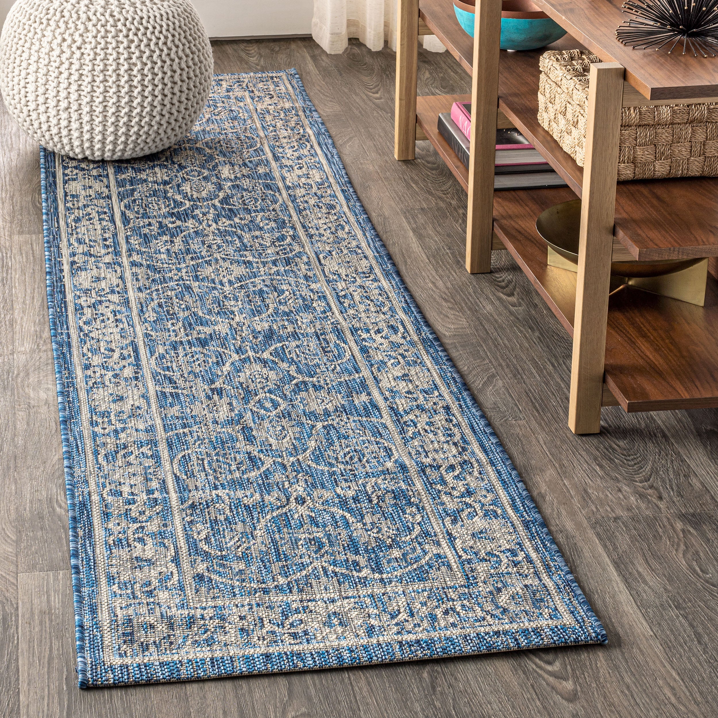 Palazzo Vine and Border Textured Weave Indoor/Outdoor Area Rug