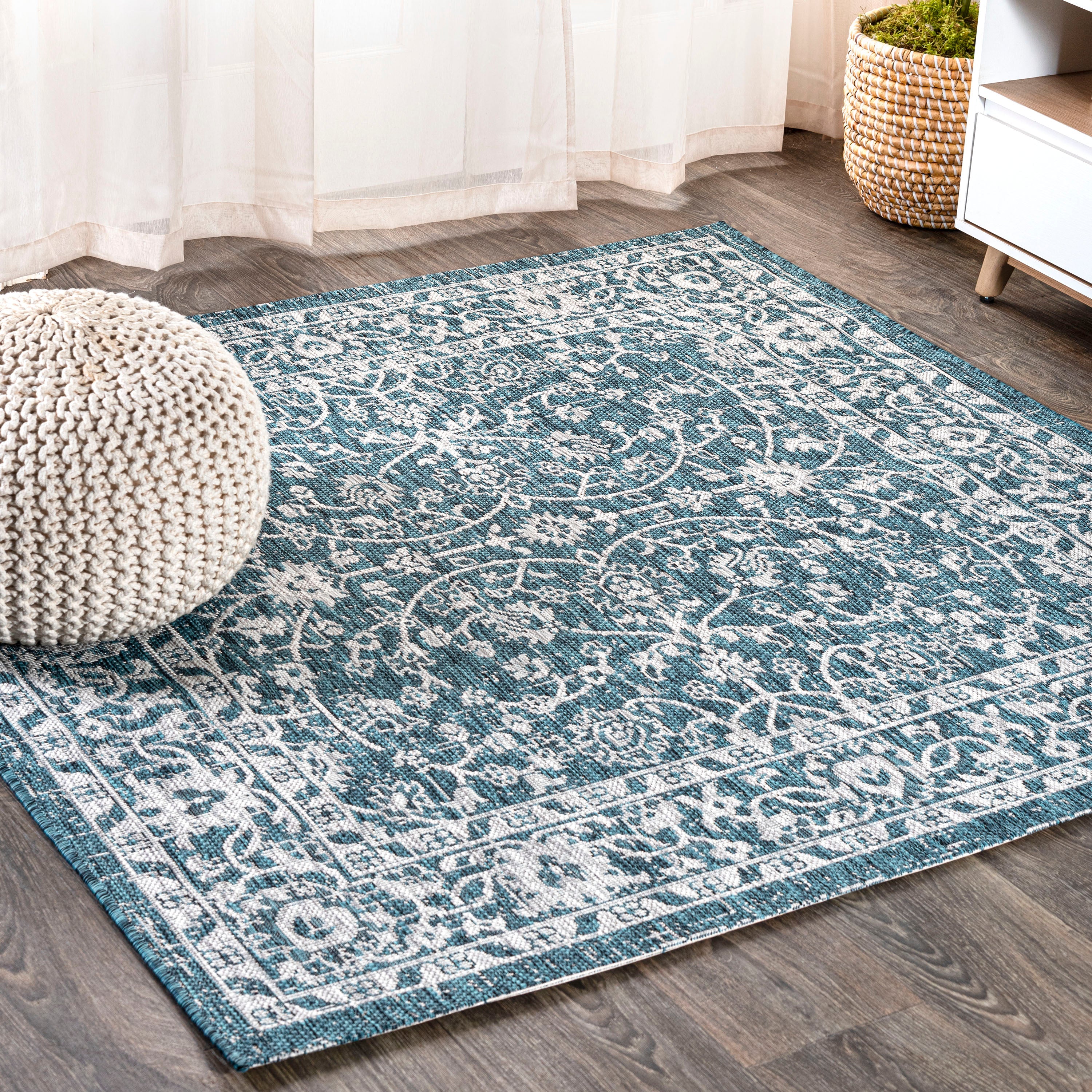 Palazzo Vine and Border Textured Weave Indoor/Outdoor Area Rug