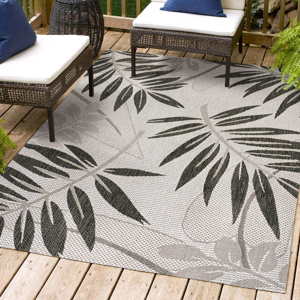 Havana Tropical Palm Leaf Indoor/Outdoor Area Rug