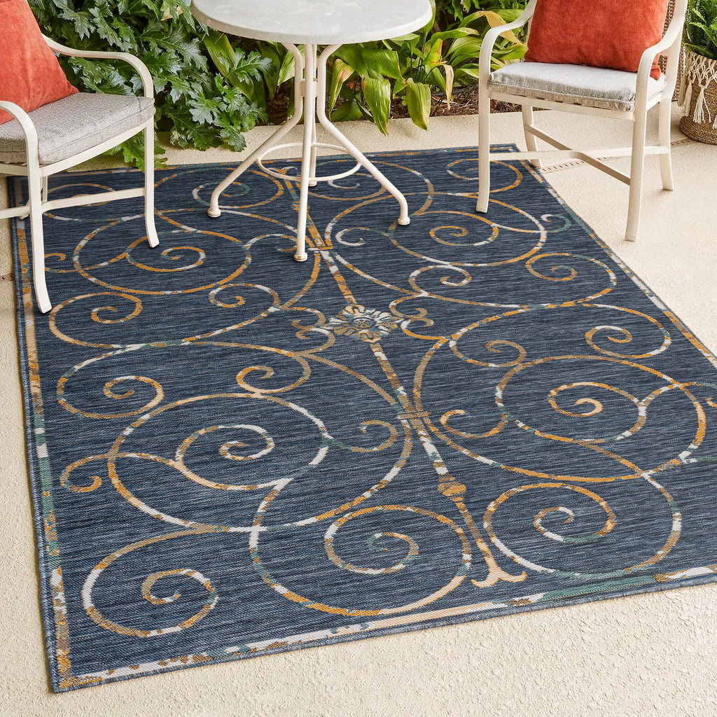 Danae Classic Cottage Filigree Scroll Reversible Machine-Washable Indoor/Outdoor Runner Rug