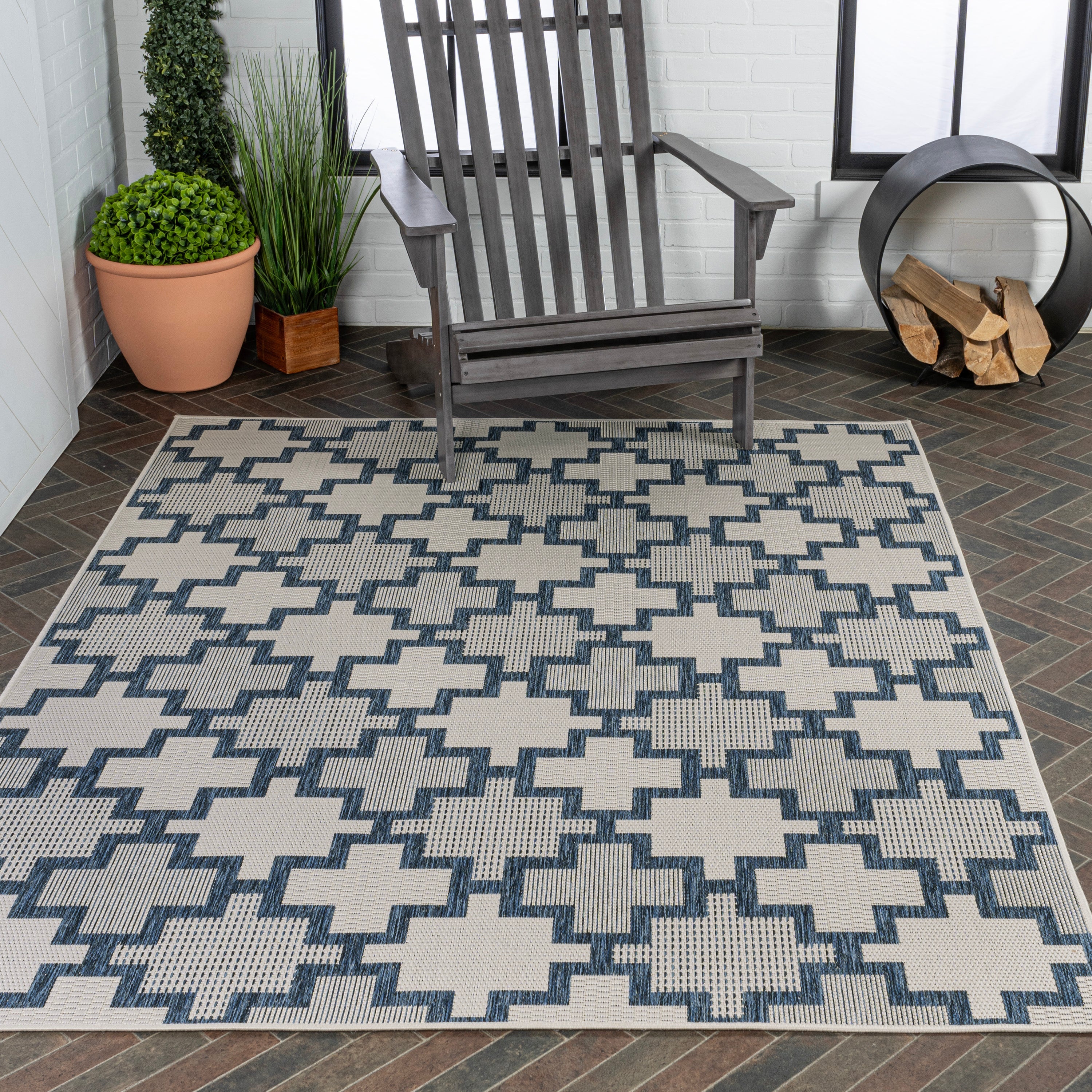 Cyrus Modern Geometric Tile Pattern Indoor/Outdoor Runner Rug