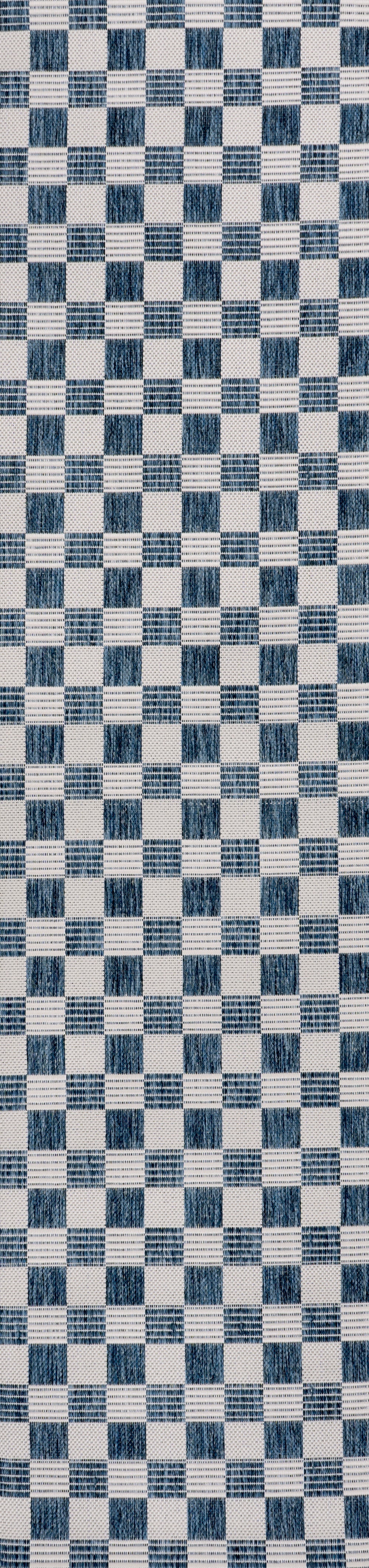 Aimee Traditional Cottage Checkerboard Indoor/Outdoor Area Rug