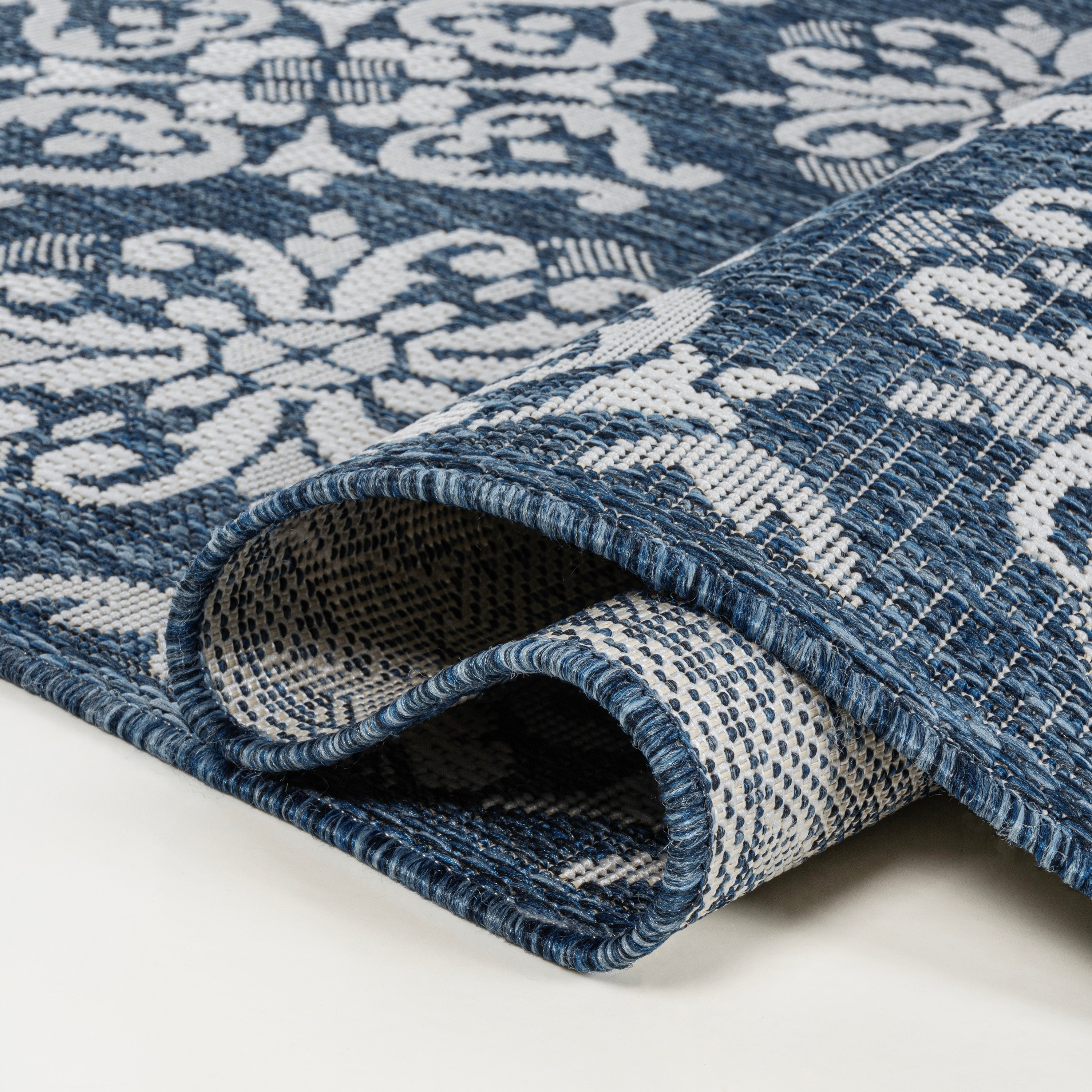 Amora Traditional Mediterranean Tile Design Indoor/Outdoor Rug
