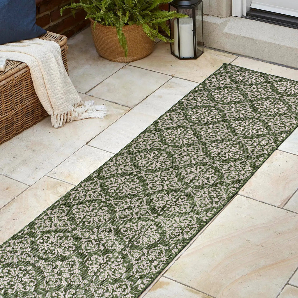 Amora Traditional Mediterranean Tile Design Indoor/Outdoor Rug