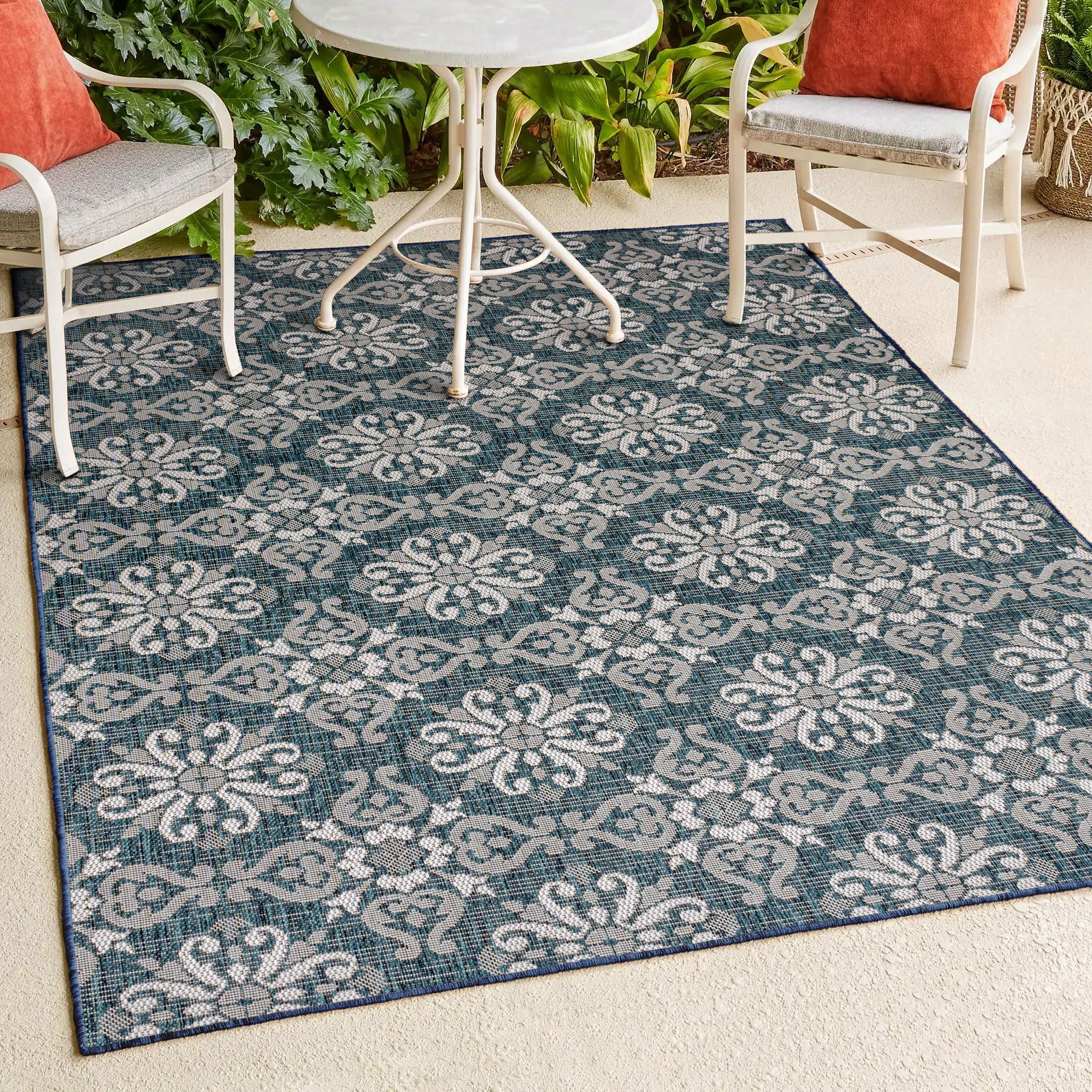 Amora Traditional Mediterranean Tile Design Indoor/Outdoor Rug