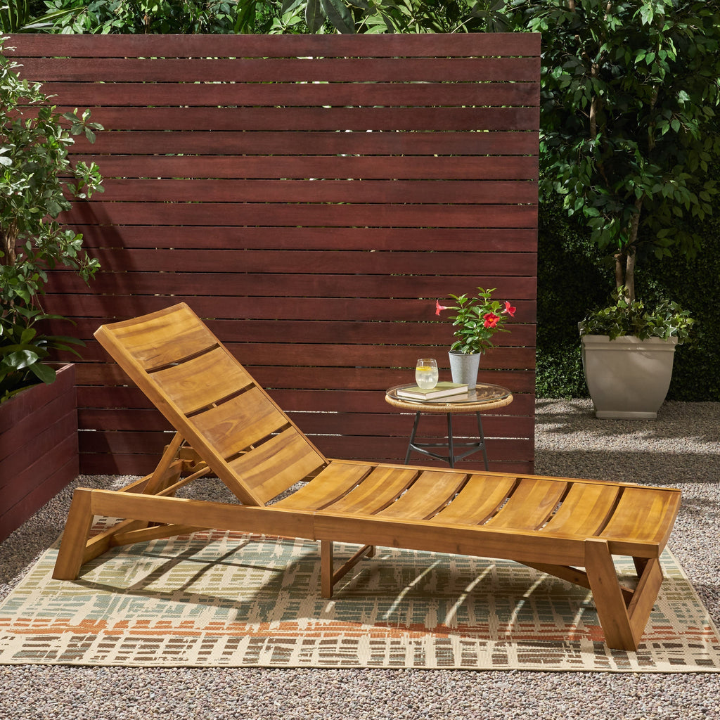 Maki Chaise Lounge