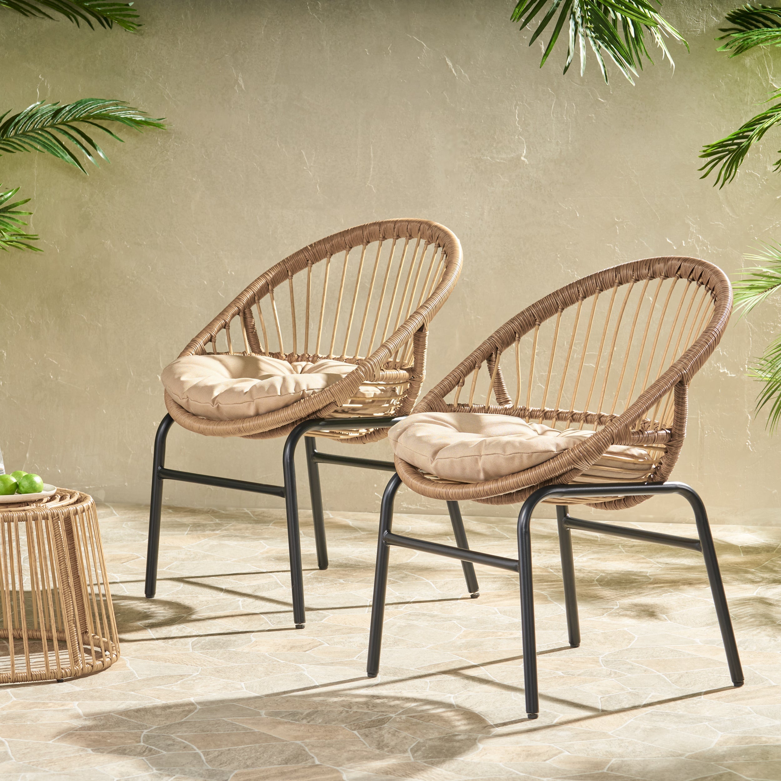 Outdoor Accent Chair with Curved Back and Basket Frame, Set of 2