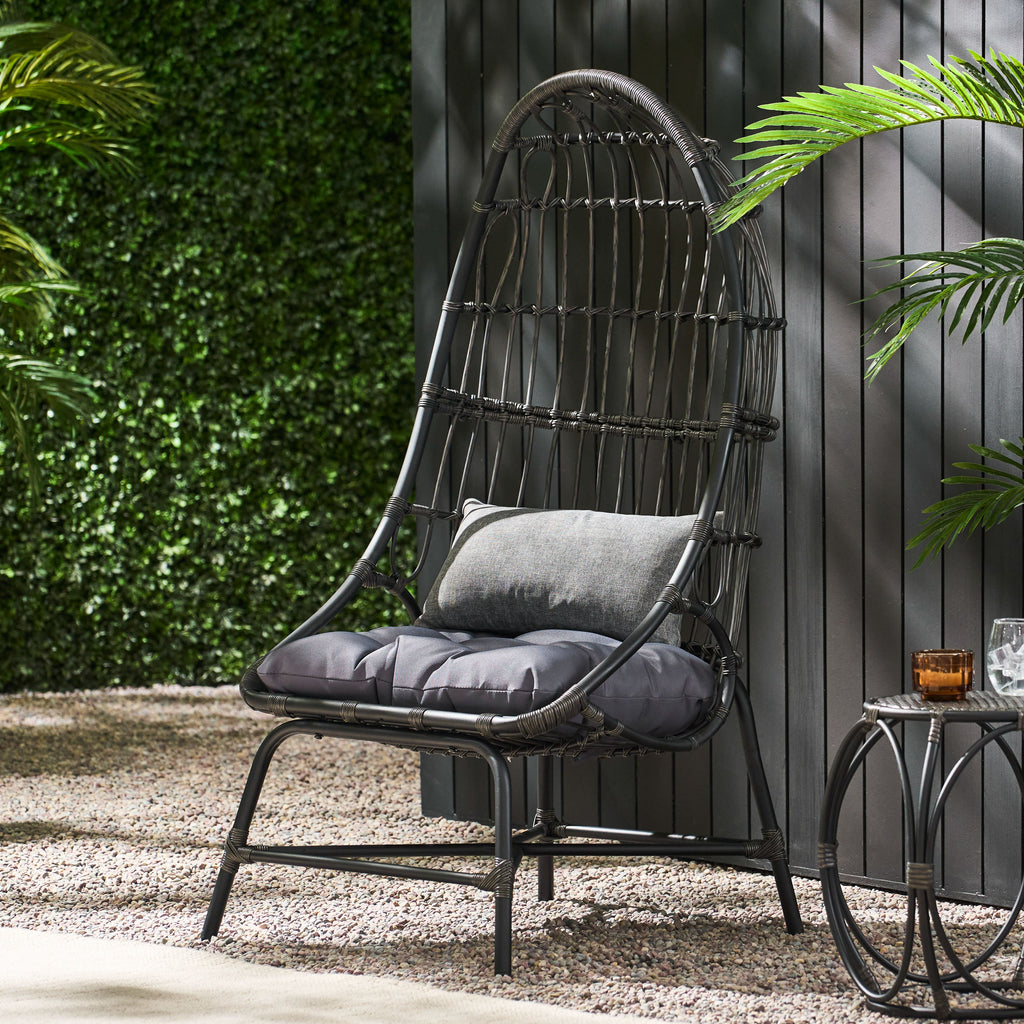 Outdoor Basket Chair with Gridded Design and Metal Frame
