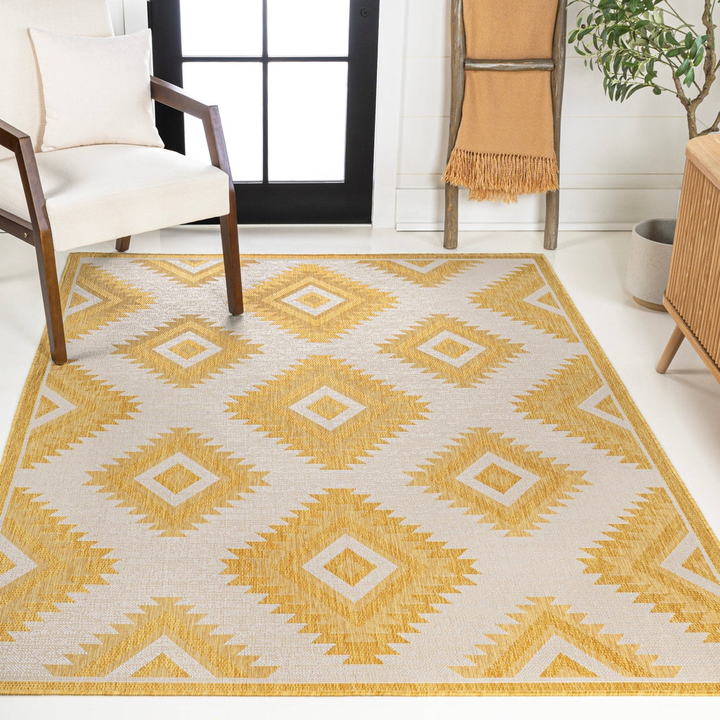 Lior Geometric Moroccan Diamond Indoor/Outdoor Runner Rug