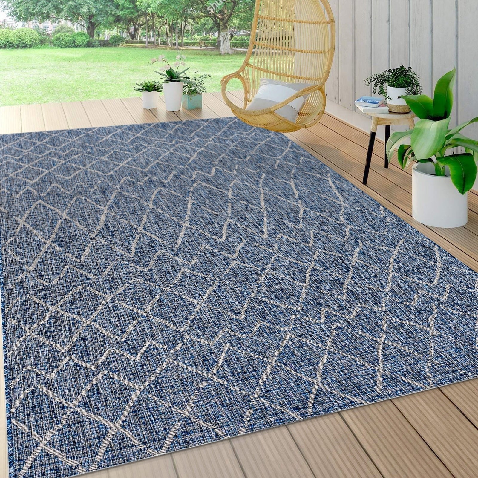 Madaba Moroccan Trellis Indoor/Outdoor Runner Rug