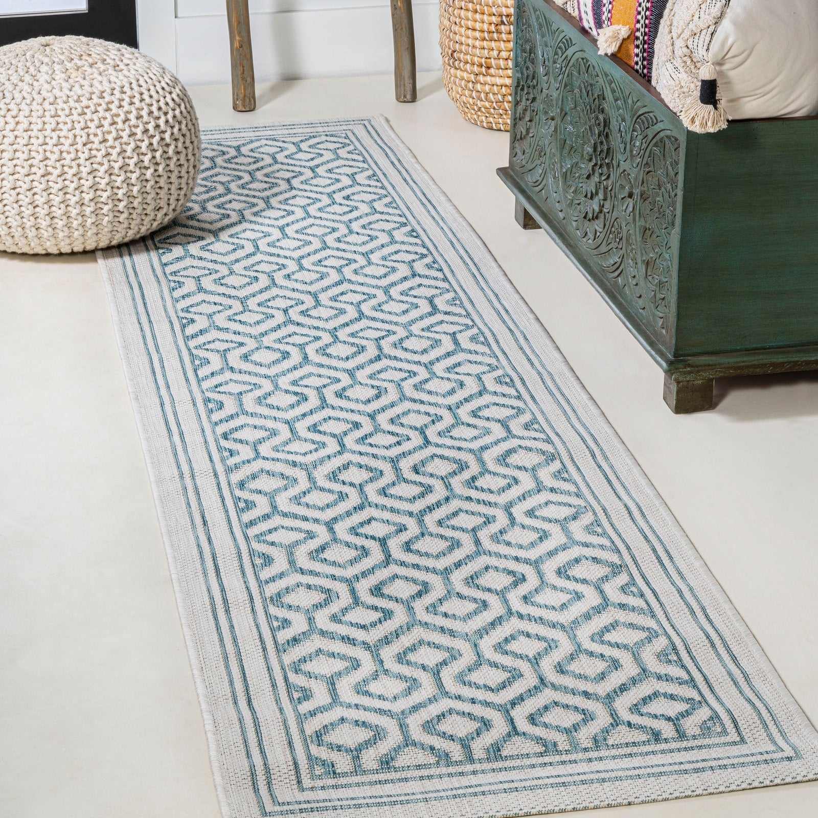 Marvao Diamond Trellis Indoor/Outdoor Runner Rug