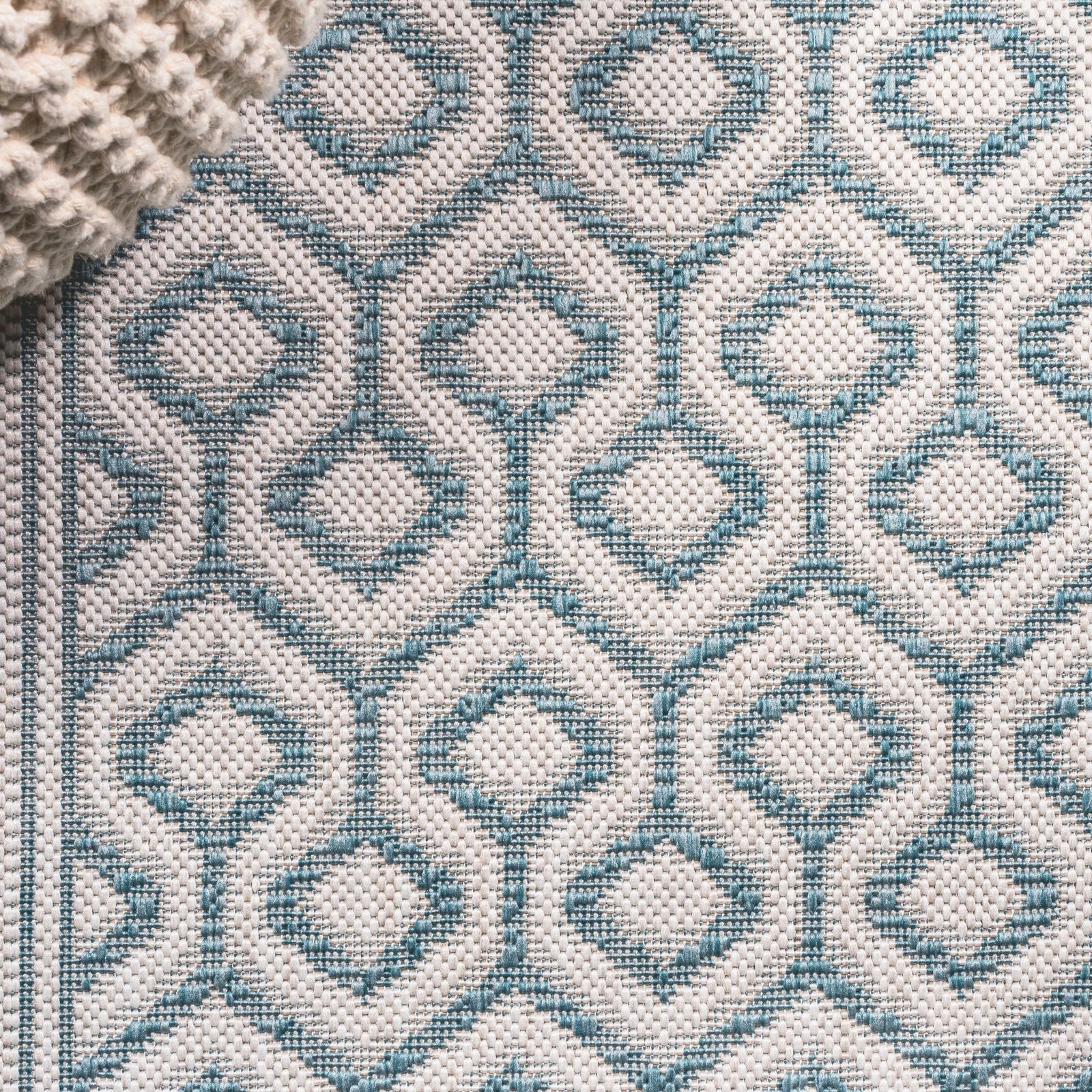 Marvao Diamond Trellis Indoor/Outdoor Runner Rug