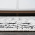 Tokay Bohemian Geometric Indoor/Outdoor Area Rug