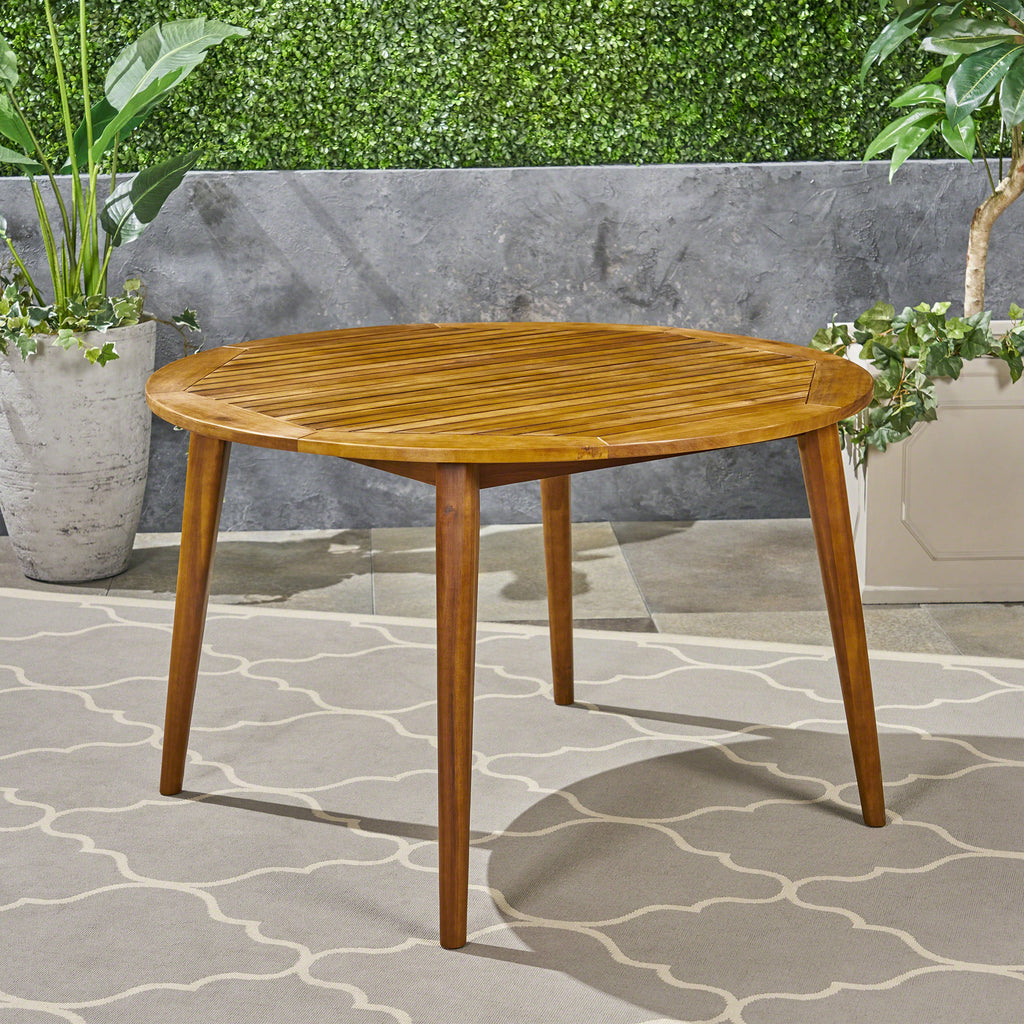 Stamford Round Outdoor Dining Table
