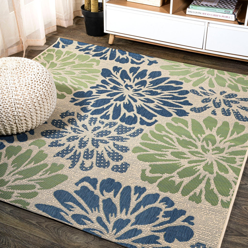 Zinnia Modern Floral Textured Weave Indoor/Outdoor Runner Rug